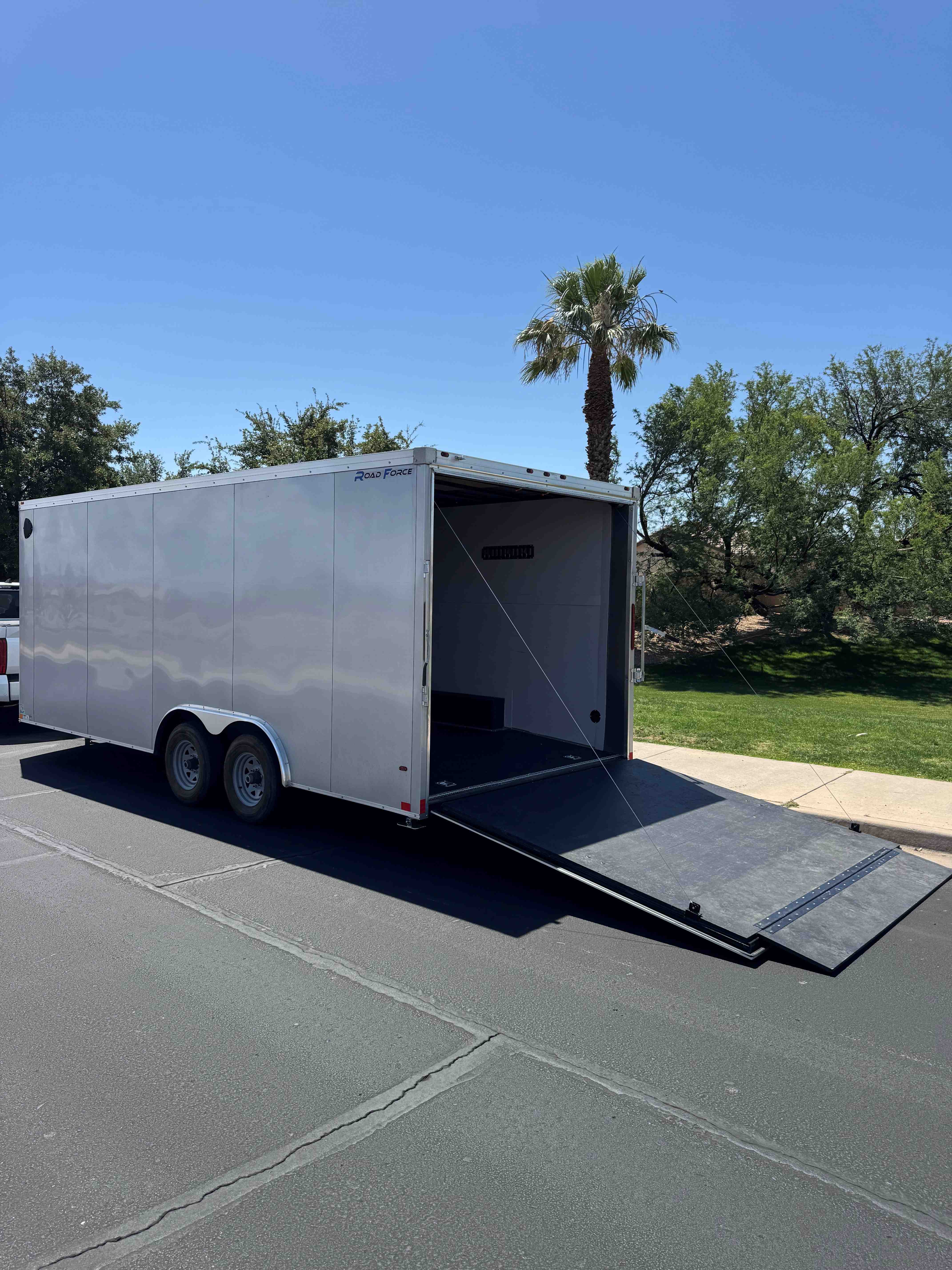 20ft Enclosed Trailer